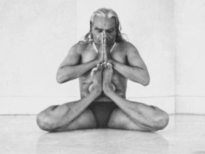BKS-Iyengar-4